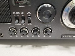 National Panasonic DR49 Multi band Receiver Model No RF-4900B, Excellent.