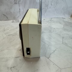 Vtg AITC Solid State Radio AM FM Transistor 9 Volt Portable Leather Case WORKS