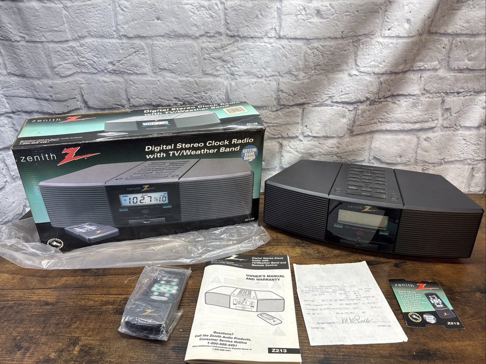 Vintage Zenith Digital Stereo Clock Radio Z213B W/ Box & Receipt Weather