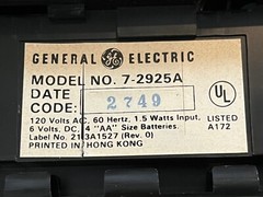 Vintage General Electric Model 7-2925A Portable Radio in Box w/ Instructions