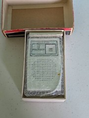 Emerson P-4000 Pocket Am Radio Solid State with box and manual not tested