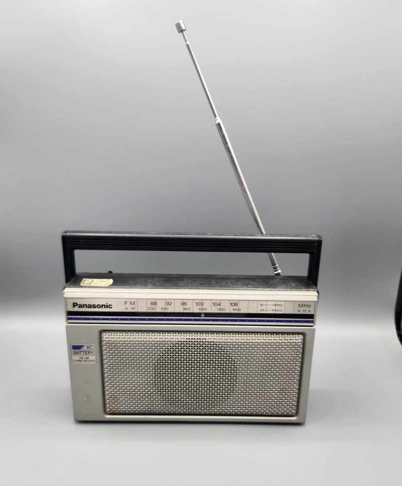 Panasonic Radio RF-538A AM/FM AC/DC Tested Works with AC only