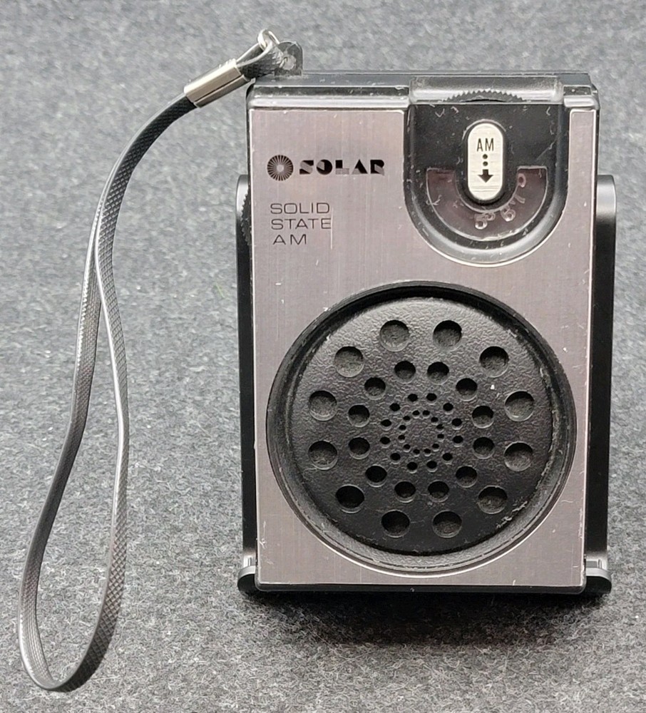 VTG Solar Solid State AM Radio Hong Kong Retro Portable – Silver [Tested]