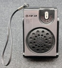 VTG Solar Solid State AM Radio Hong Kong Retro Portable – Silver [Tested]