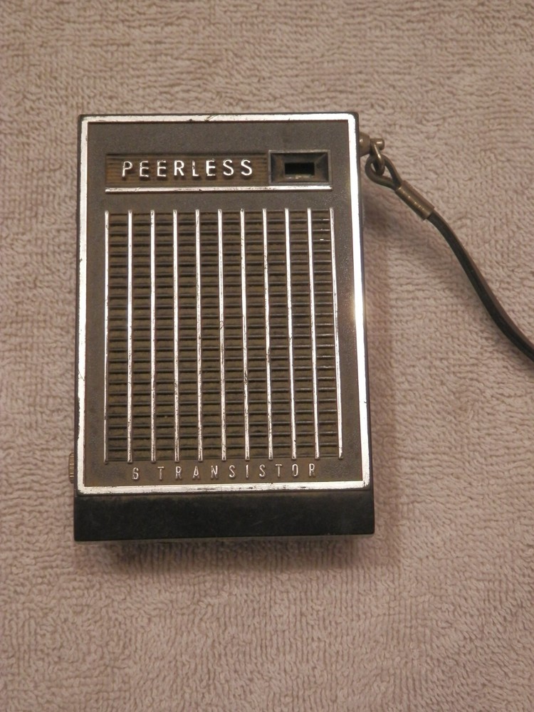 Vintage Peerless 6 Transistor Radio UNTESTED