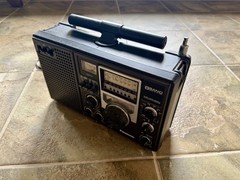 Panasonic RF-2200 8 Band Shortwave Radio AM FM Vintage Tested Fully Working