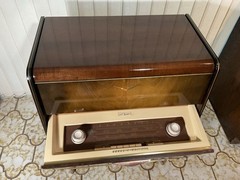 Grundig Majestic 7018 Console Radio Record Player 1959