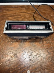 General Electric 7-4650J Walnut Grain AM/FM Digital Alarm Clock Radio WORKING