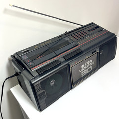Seiko WKC-200 Super Woofer 3D Stereo Boombox Dual Cassette AM/FM- Tested Working