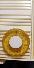 Vintage 1965 Zenith Clock Tube Radio Alarm Model Y169W Off White Cream
