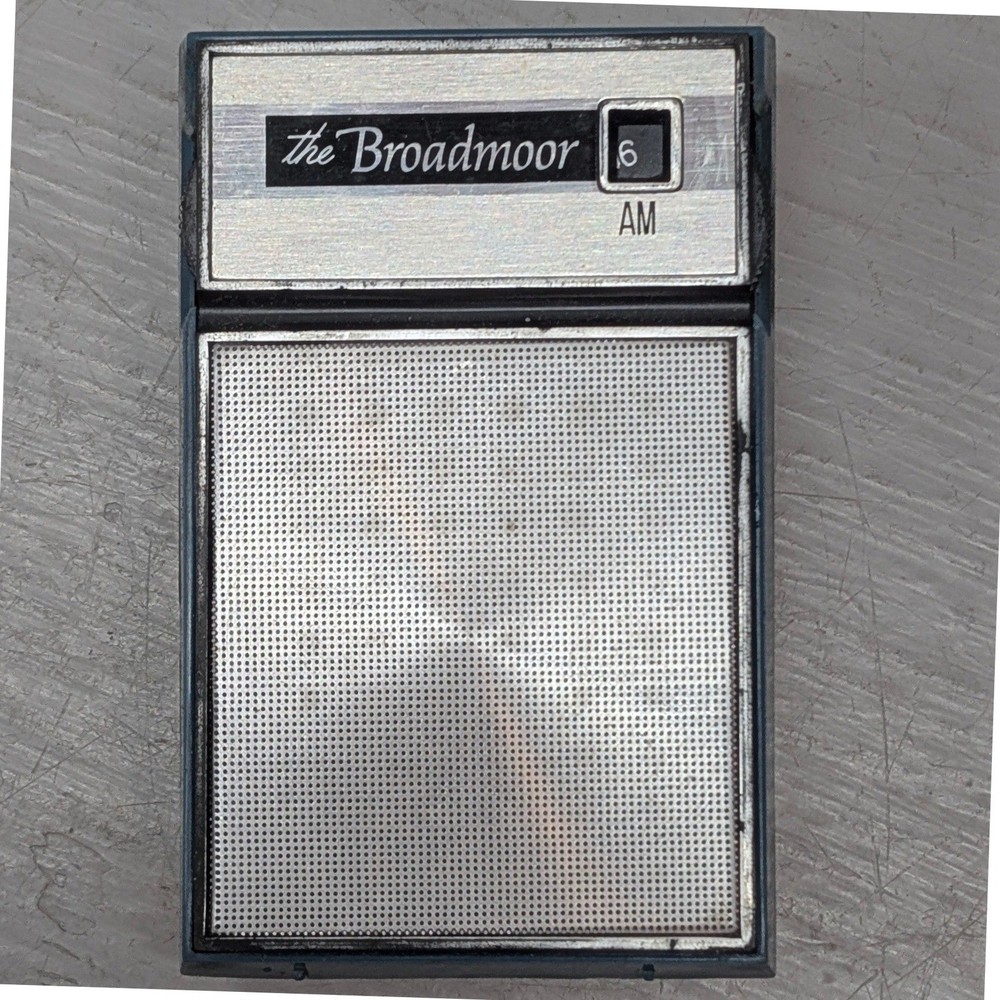 Vintage Broadmoor AM Transistor Radio Portable Pocket Hong Kong Untested