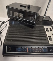 RARE Vintage Cariole AM/FM Weather Radio Clock Light Alarm 69488. Read!