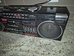 Vintage 80s GE Boombox AM/FM Stereo Cassette 4 Band EQ The Power Of Music