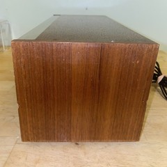 Vintage 1970&rsquo;s Panasonic RE-7371 AM FM Table Top Radio Wood Case