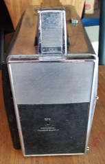 VINTAGE ZENITH ROYAL 3000-1 TRANS-OCEANIC TRANSISTOR RADIO For Parts