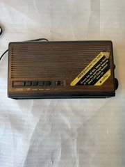 Lloyd&rsquo;s AM/FM Electronic Clock Radio Model J264 – tested