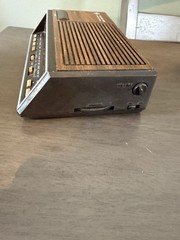 Vintage GE Model 7-4616B Wood Grain AM/FM Dual Alarm Clock Radio