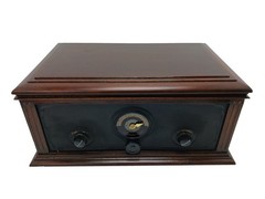 Vintage Magnavox Model 5 Radio – Nice Shape – WORKS