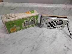 VINTAGE Stewart Seiko Portable AM Battery Solid State Radio ~UNTESTED