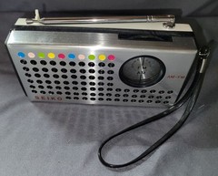 Vintage Seiko Solid State AM/FM Radio Box New Never Used Headphones Black Dial