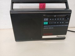 Vintage Panasonic RF-542 AM/FM Portable Radio AC Battery Working Singapore