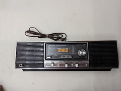 Vintage Retro Woodgrain Stereo AM FM Monteverdi Taiwan J928 Needs Antenna Wire