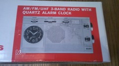 vintage Sampo UR-66 Am/Fm 3 band radio & alarm clock original box NOS Z105