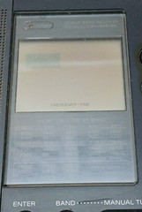 Sony ICF-SW7600 World Band Receiver Vintaage Radio – For Parts only not working