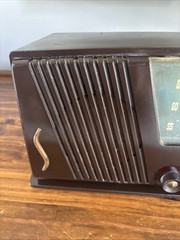 Vtg Silvertone Radio By Sears Model 18 Untested Parts / Repair Needs Cord