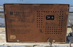 VTG Panasonic Solid State FM-AM 2-Band Radio Model RE-7329 MCM Japan