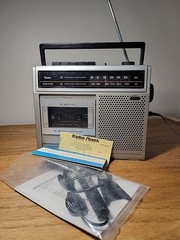 Vintage Sears Solid State FM-AM Radio Cassette Recorder w/ Realistic MIC