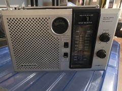 Vintage Sanyo RP‑6260A 2‑Band AM/FM Portable Radio Receiver – Tested And Working