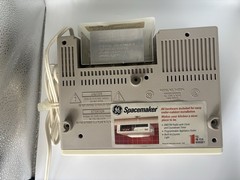 GE SPACEMAKER AM/FM Radio 7-4230A Under Cabinet Light With Mounting Parts WORKS