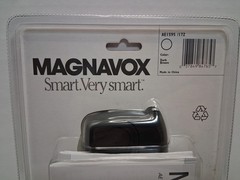 Magnavox AM FM Tuner Pocket Radio AE1595 New Old Stock Factory Sealed