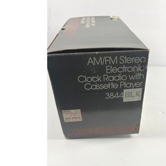 VTG Soundesign AM/FM Stereo Clock Radio Cassette Player Model 3844 BLK w/ Box
