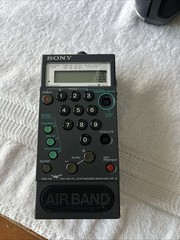 Sony Air-8 Handheld Synthesized Receiver 4-Band PSB/AIR/FM/AM Radio