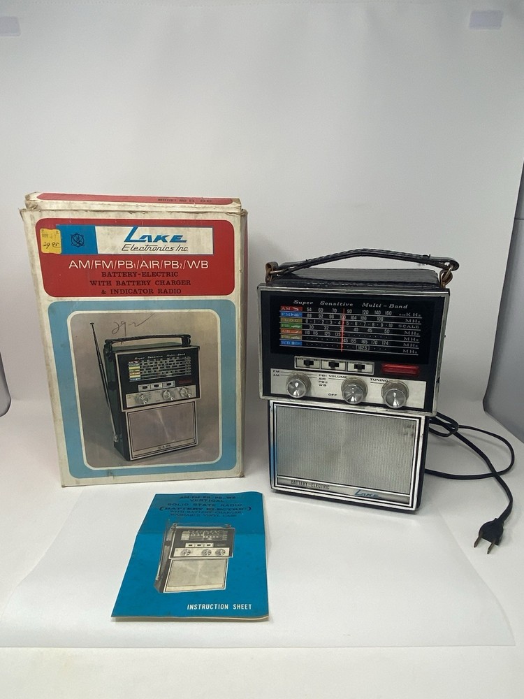 Lake Electronics AM/FM/PBi/AIR/PB2/WB Indicator Radio Box & Manual Model B-66