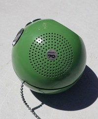 Vintage Panasonic Panapet 70 R-70 AM Ball Radio Green Space Age Japan WORKS