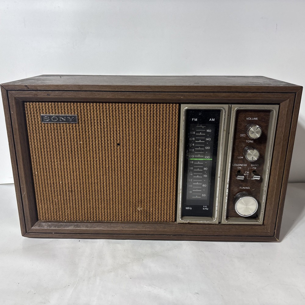 Vintage Sony Mahogany AM/FM Radio – Model TFM-9450W