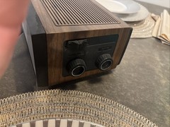 Vintage 1970s GE AM/FM Clock Radio Wood Grain Dial Japan Movement Model 7-4545