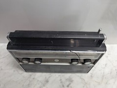Vintage Motorola Model TP13EE AM/FM Solid State Transistor Portable Radio