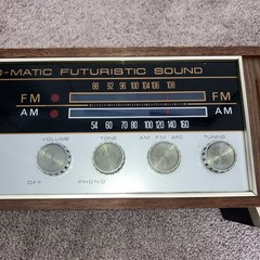 Vintage Space Age COMMODORE FUTURISTIC SOUND Radio Receiver JAPAN mcm ATOMIC 64