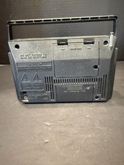 General Electric GE Battery Powered 7-26600 AM/FM Portable Radio Working 1970s
