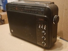 Vtg GE SUPERADIO AM/FM HI Performance Radio w/Wide Band Long Range 7-2887A AC/DC
