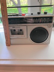 Sears Roebuck & Co, USA model 304.21201250 radio/tape Works