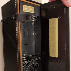 Triumph No. 819 Solid State Multi Band World Time Radio Vintage