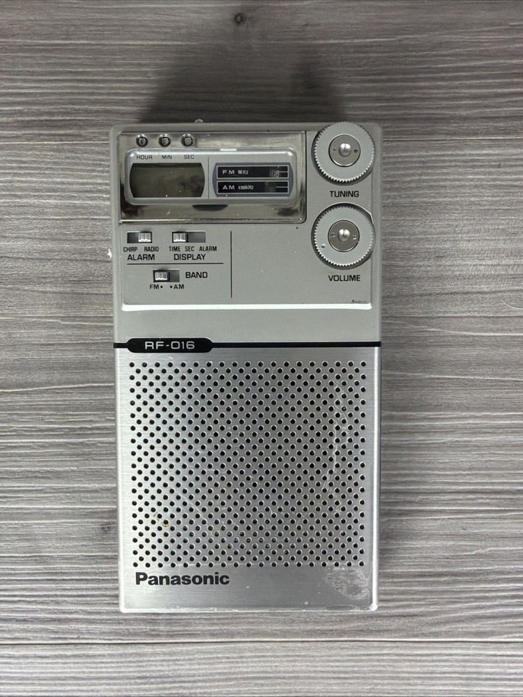 Vintage Panasonic RF-016 Mr Thin AM FM Pocket Radio Clock Alarm Japan FOR PARTS