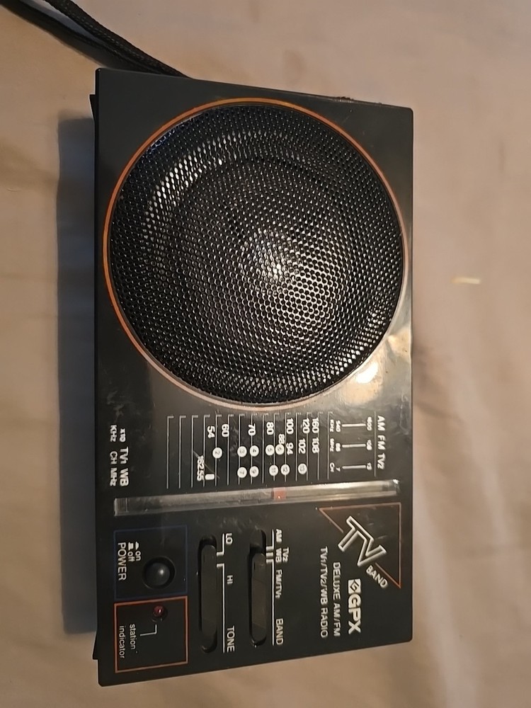 Vintage Prix GPX A303 Portable Multi Band Receiver Radio AM/FM WB! Works!