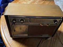Vintage GE C1580Z Solid State AM/FM Clock Radio Alarm Snooze WORKS- Missing Knob