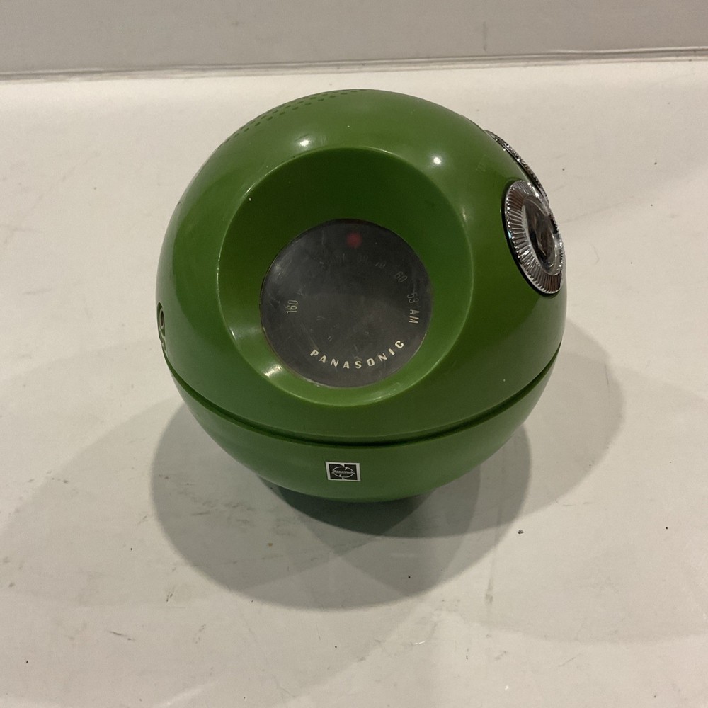 Vintage Panasonic Panapet 70 R-70 AM Ball Radio Green Space Age Japan WORKS